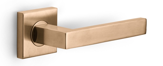 BSQ2P14SFC - BSQ1P14SFC sprung lever handle on blank plate PVD satin gold