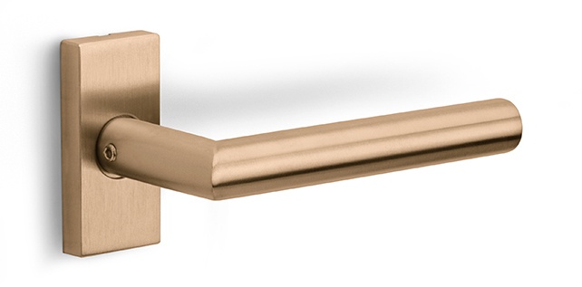 LB2-19Q32 - sprung lever handle on rose PVD light bronze
