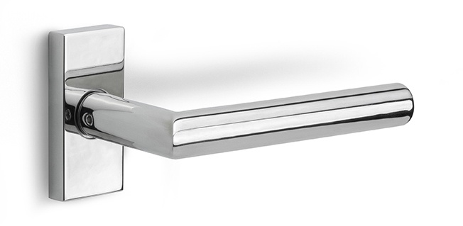 LB2-19Q32 - sprung lever handle on rose polshed stainless steel