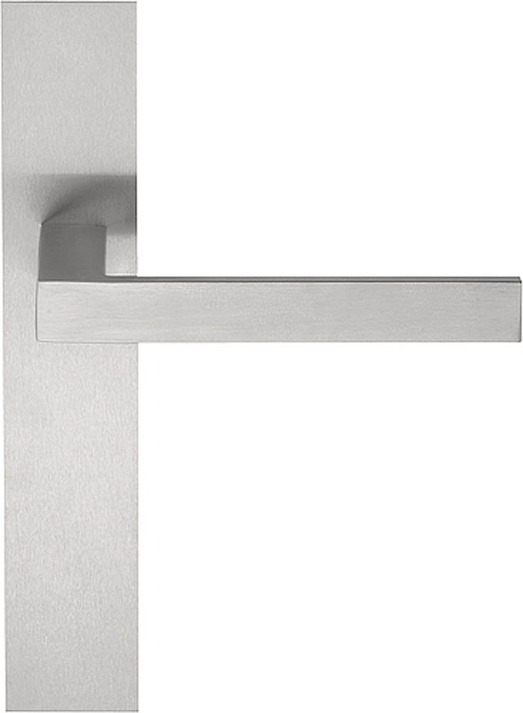 LSQ2P236SFC - unsprung lever handle on blank plate satin stainless steel