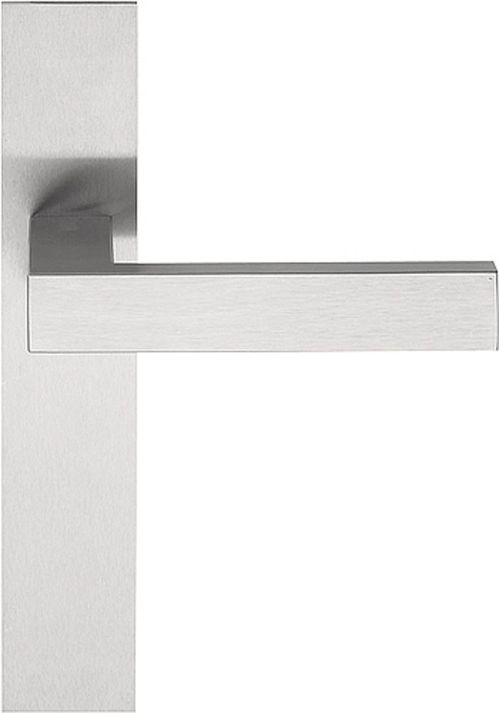 LSQ4P236SFC - unsprung lever handle on blank plate satin stainless steel
