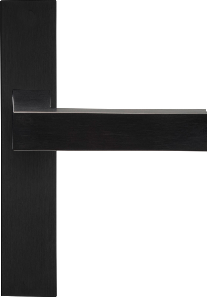 LSQ4P236SFC - unsprung lever handle on blank plate PVD satin black