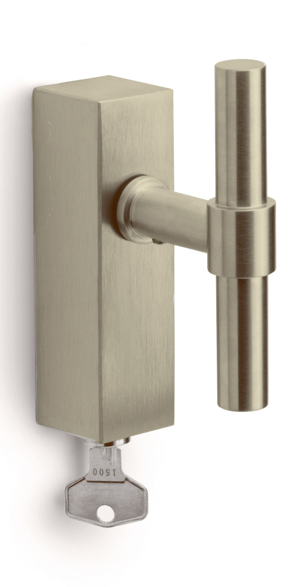 PBT15DKLOCK - locking tilt and turn window handle