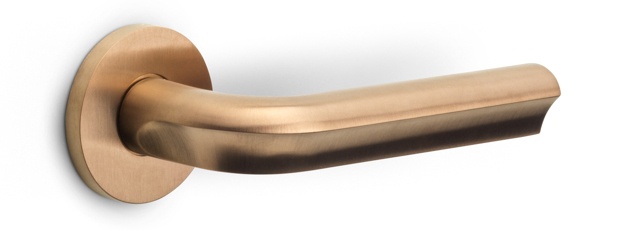 DR103-G - sprung lever handle on rose PVD light bronze