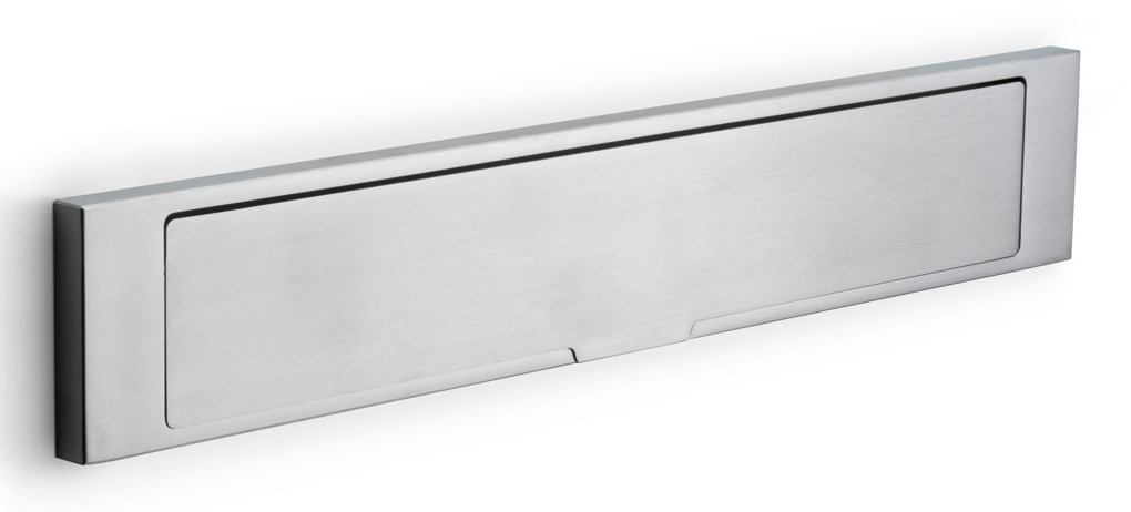 LSQ380 - solid letter plate